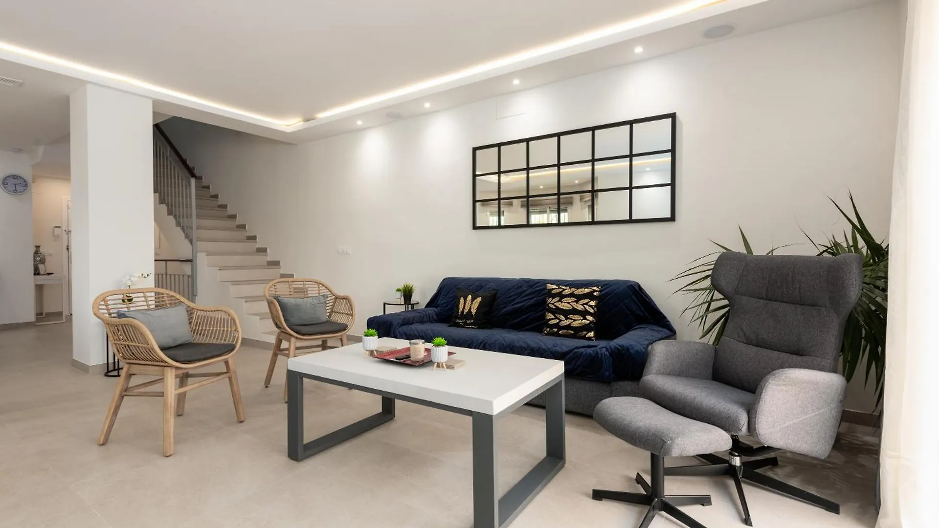 La Palmera Beach Villa Estepona Holiday home
