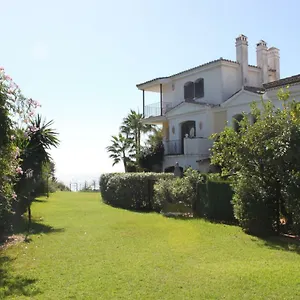 Adosado Junto Al Mar Estepona